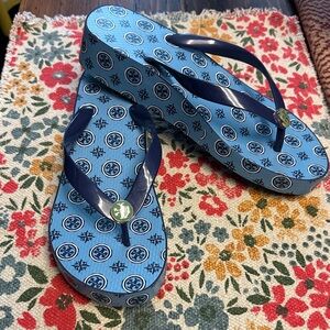 Tory Burch Patterned Blue Sandals